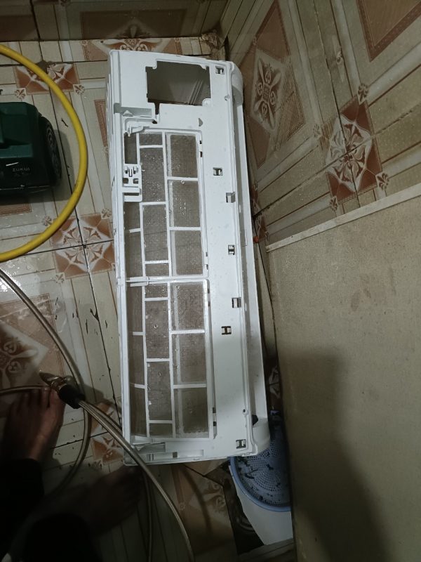 Công Ty TNHH Tập Đoàn Kiến Thợ