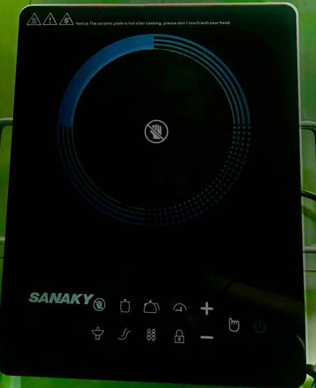 Công Ty TNHH Tập Đoàn Kiến Thợ