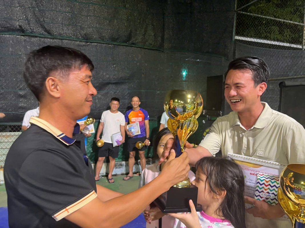 Công Ty TNHH Tập Đoàn Kiến Thợ