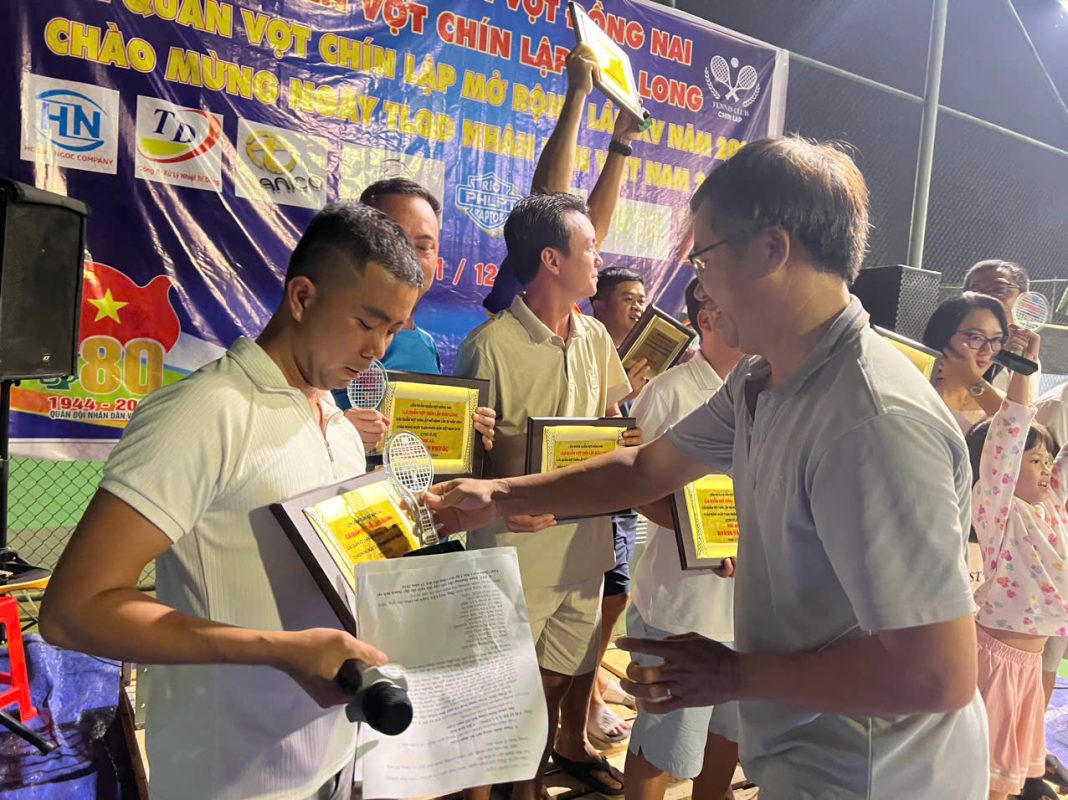 Công Ty TNHH Tập Đoàn Kiến Thợ